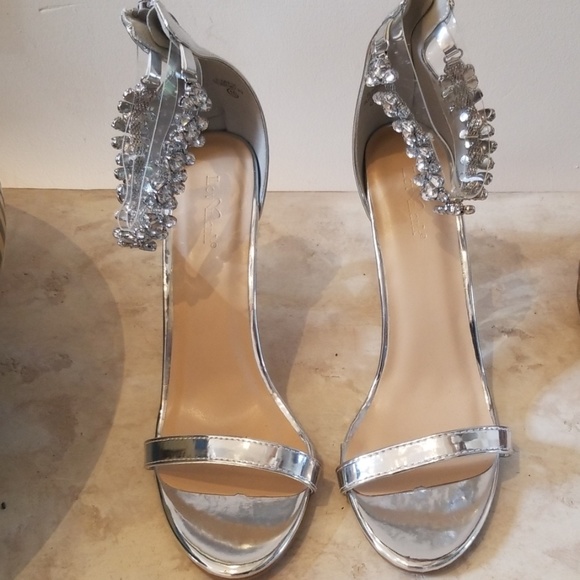 Shoes - SOLD- Heels - "Lov Mark"